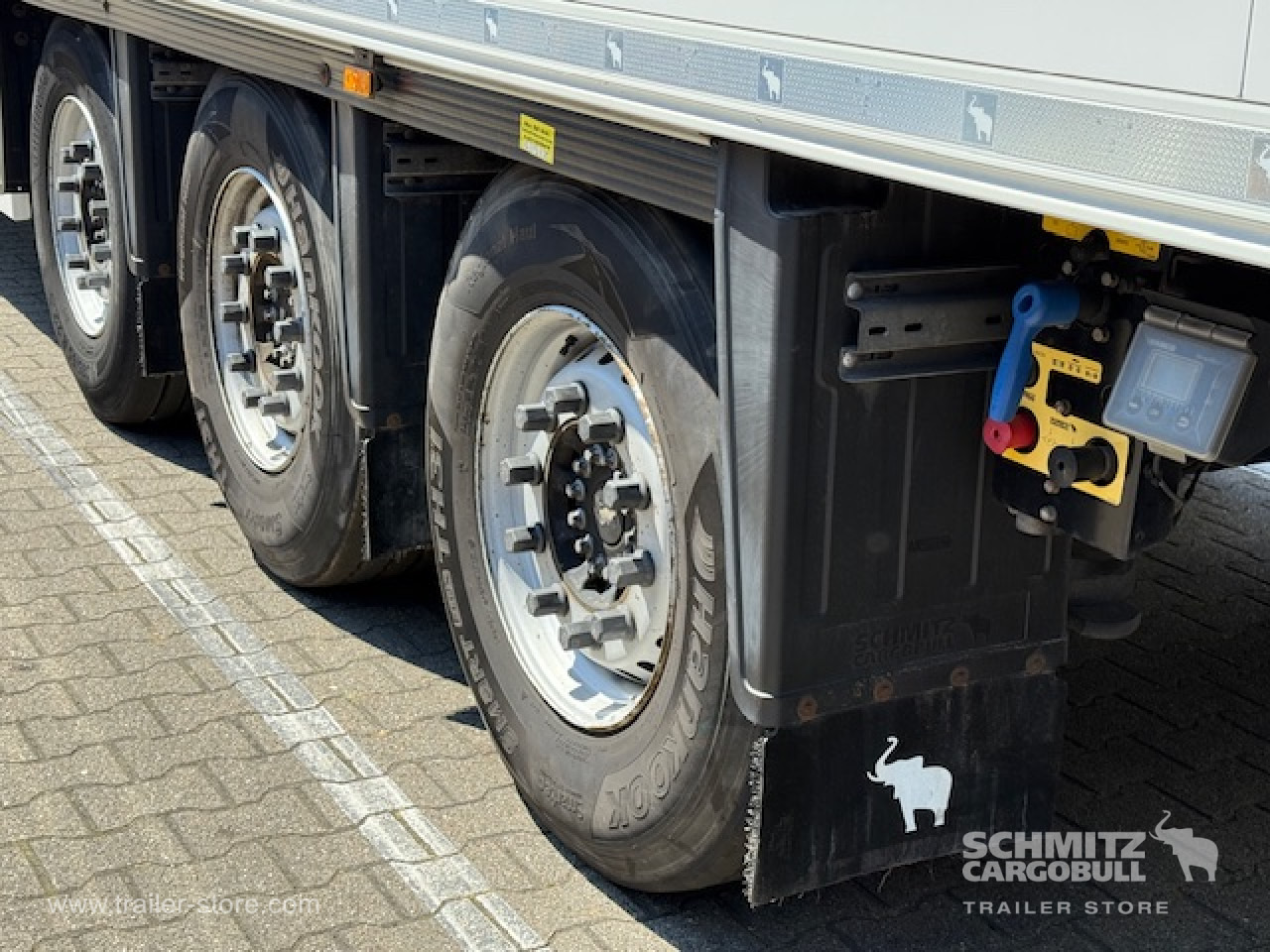 SCHMITZ Oplegger Vries Standard - Isothermal semi-trailer: picture 4 SCHMITZ Oplegger Vries Standard - Isothermal semi-trailer: picture 4