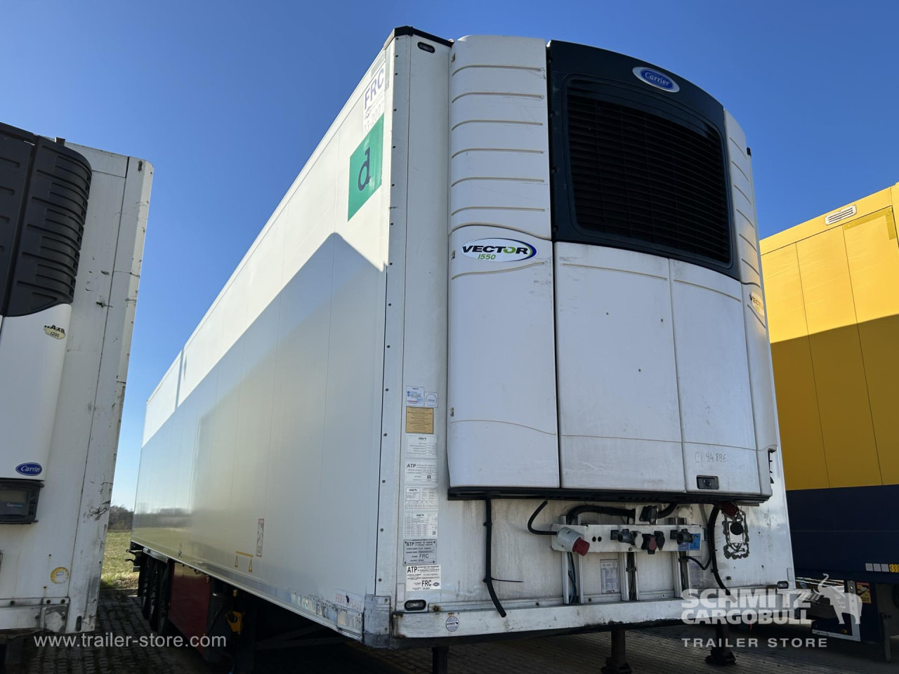 SCHMITZ Reefer Standard - Isothermal semi-trailer: picture 1 SCHMITZ Reefer Standard - Isothermal semi-trailer: picture 1