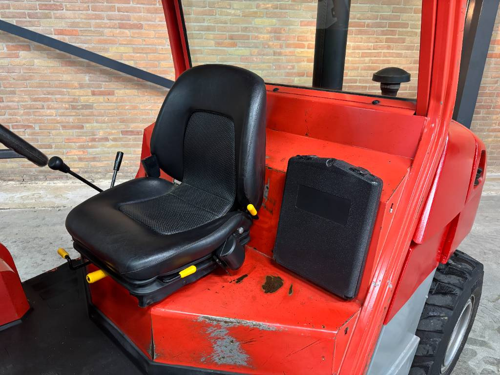 Manitou MH 25.4 T - Rough terrain forklift: picture 3 Manitou MH 25.4 T - Rough terrain forklift: picture 3