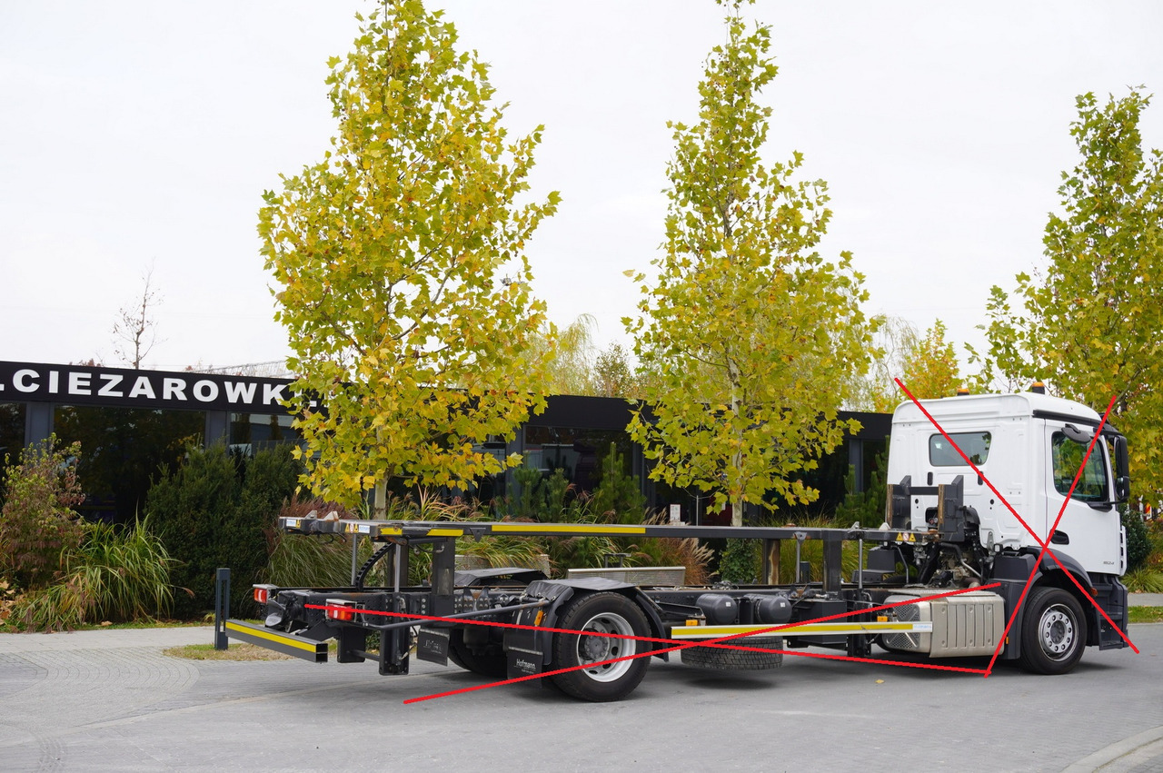 BDF construction lifted hydraulically by 50 cm - Frame/ Chassis: picture 3 BDF construction lifted hydraulically by 50 cm - Frame/ Chassis: picture 3