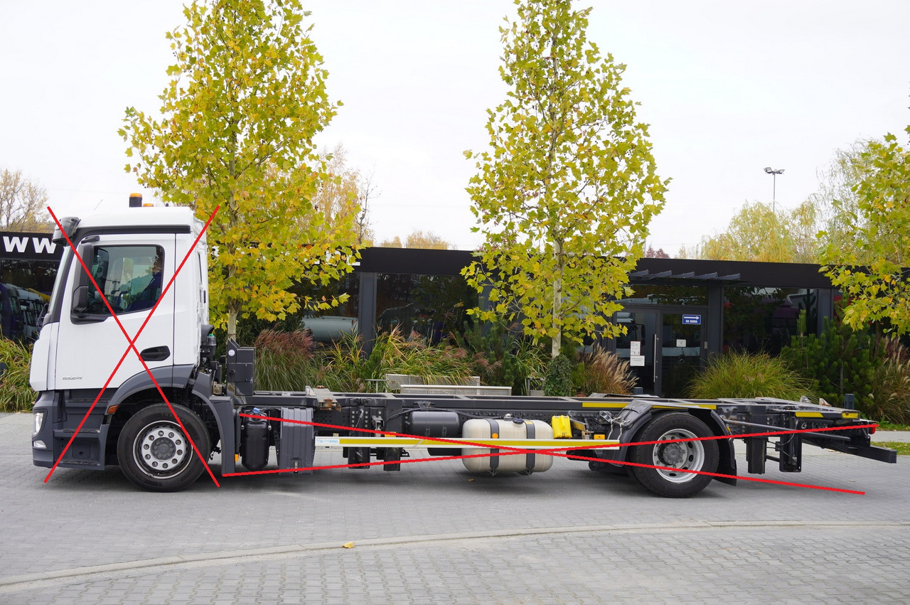 BDF construction lifted hydraulically by 50 cm - Frame/ Chassis: picture 5 BDF construction lifted hydraulically by 50 cm - Frame/ Chassis: picture 5