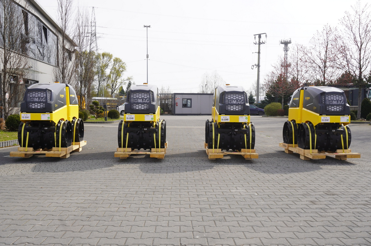 BOMAG BMP 8500 brand-new trench roller / Remote Control / 4 units - Road roller: picture 2 BOMAG BMP 8500 brand-new trench roller / Remote Control / 4 units - Road roller: picture 2