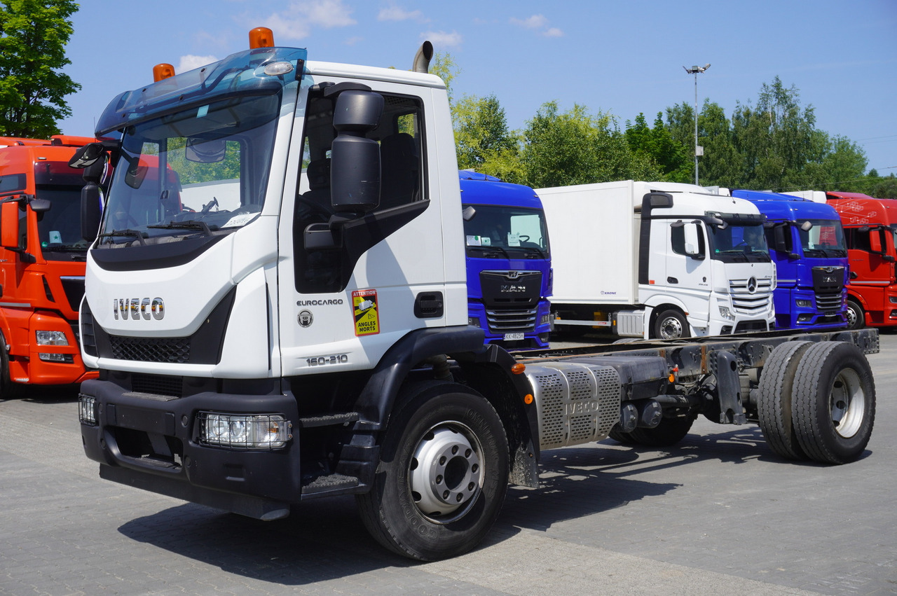 IVECO Eurocargo 160-210 / chassis 6m / 75 thousand km !!! / Diff. lock - Cab chassis truck: picture 5 IVECO Eurocargo 160-210 / chassis 6m / 75 thousand km !!! / Diff. lock - Cab chassis truck: picture 5
