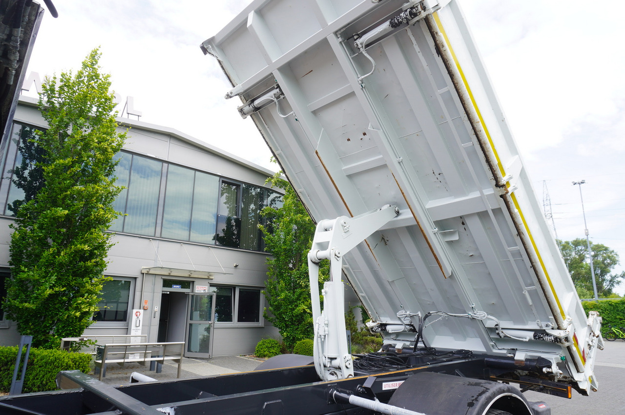 Tipper, Crane truck IVECO STRALIS 330 E6 / FASSI 195A 8.5 T / 3-side tipper: picture 21