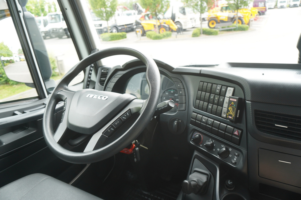 Crane truck, Crane truck Iveco Stralis 310 / 34 tho km !!! / FASSI 4 Tons 400 MTH! / Flatbed: picture 27