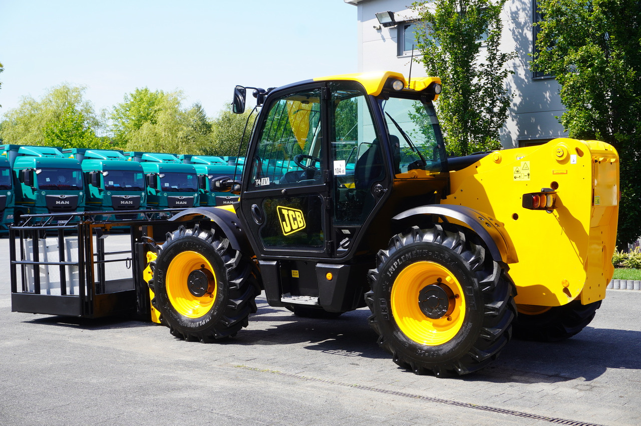 JCB 535-95 / 3.5 T / range 9.5 m / joystick - Telescopic handler: picture 3 JCB 535-95 / 3.5 T / range 9.5 m / joystick - Telescopic handler: picture 3
