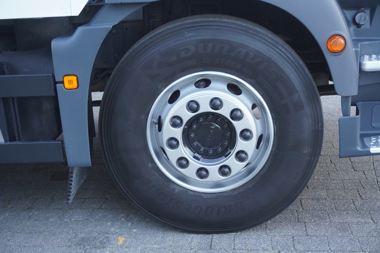 Vacuum truck MAN TGM 26.340 E6 / RIVARD sewage cleaner 11.8 m3 / 170 tho. km / steered axle: picture 43 Vacuum truck MAN TGM 26.340 E6 / RIVARD sewage cleaner 11.8 m3 / 170 tho. km / steered axle: picture 43