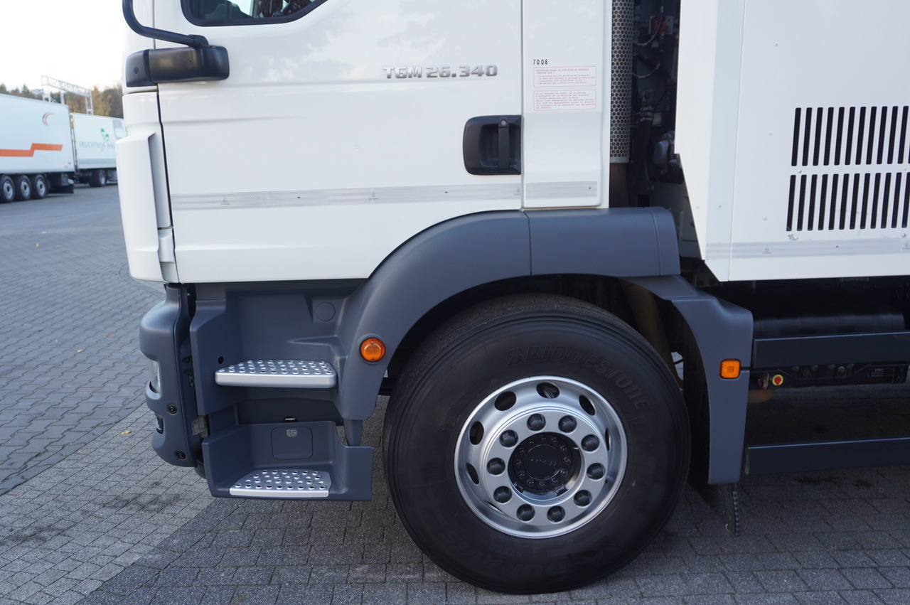 Vacuum truck MAN TGM 26.340 E6 / RIVARD sewage cleaner 11.8 m3 / 170 tho. km / steered axle: picture 49 Vacuum truck MAN TGM 26.340 E6 / RIVARD sewage cleaner 11.8 m3 / 170 tho. km / steered axle: picture 49