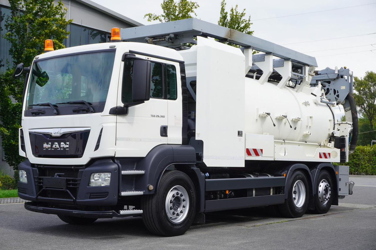 MAN TGS 26.360 E6 / RIVARD sewage cleaner 18 m3 / 115 tho. km / steering axle / 2 units - Vacuum truck: picture 2 MAN TGS 26.360 E6 / RIVARD sewage cleaner 18 m3 / 115 tho. km / steering axle / 2 units - Vacuum truck: picture 2