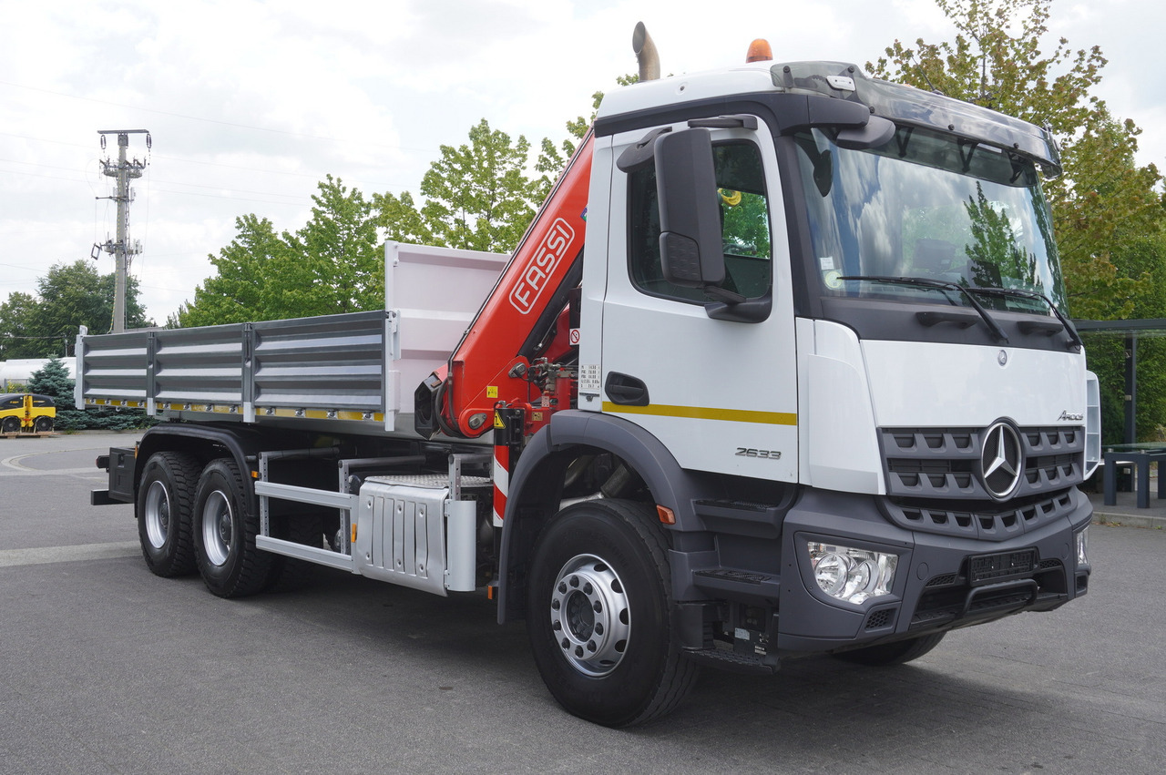 Tipper, Crane truck MERCEDES-BENZ AROCS 2633 6x4 / 5.5 T crane FASSI F135 / Tipper 15 EPAL: picture 10