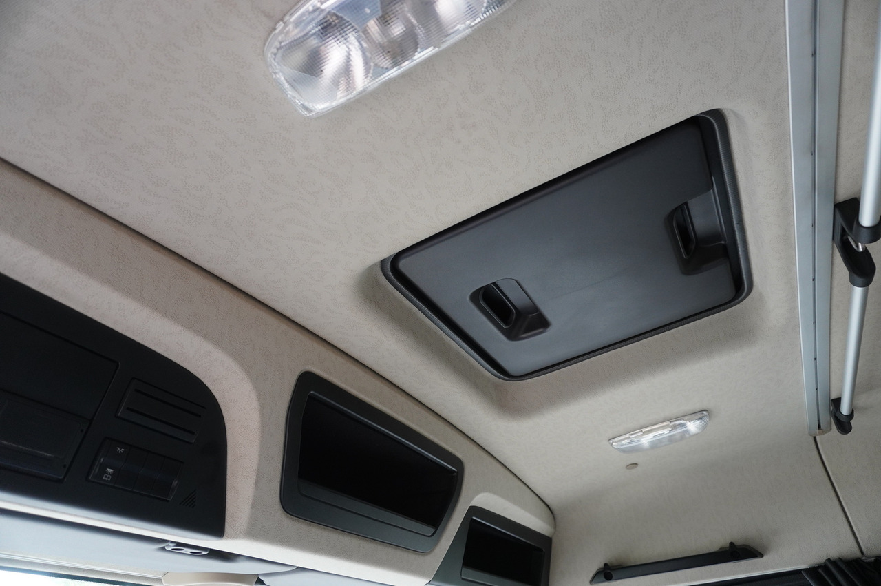 MERCEDES-BENZ Actros 1824 / Refrigerator 22 EPAL / Carrier Supra 850 / Sleeping cabin on lease MERCEDES-BENZ Actros 1824 / Refrigerator 22 EPAL / Carrier Supra 850 / Sleeping cabin: picture 28