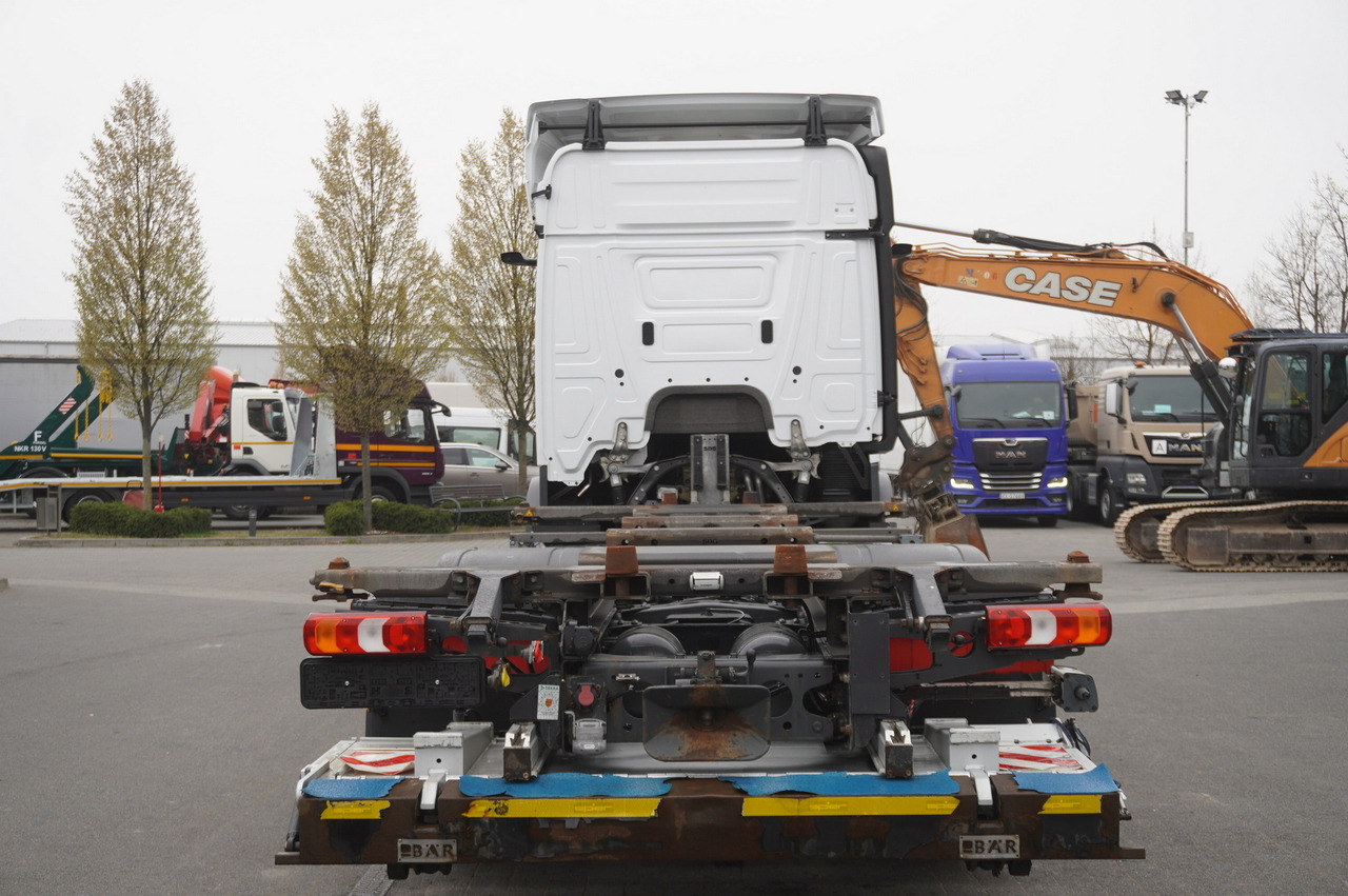 MERCEDES-BENZ Actros 2545 6×2 MP5 / FULL ADR / several units - Container transporter/ Swap body truck: picture 4 MERCEDES-BENZ Actros 2545 6×2 MP5 / FULL ADR / several units - Container transporter/ Swap body truck: picture 4