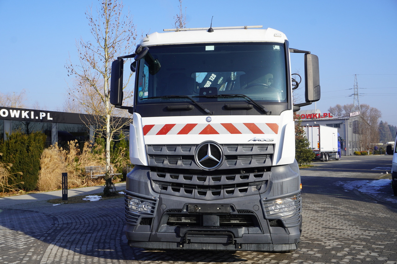 MERCEDES-BENZ Arocs 1833 / 87,000 km!!! / Hds HIAB X-DUO 128 B-2 / three-sided tipper on lease MERCEDES-BENZ Arocs 1833 / 87,000 km!!! / Hds HIAB X-DUO 128 B-2 / three-sided tipper: picture 8