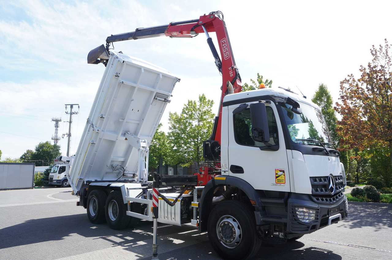 Tipper, Crane truck MERCEDES-BENZ Arocs 2636 / 6x4 / HDS Fassi / 3-Way Tipper / Bortmatic: picture 7