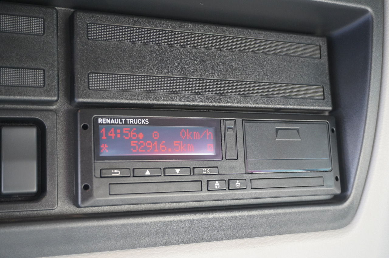 RENAULT C320 P 4x2 / FASSI crane 6 T / 140 MTH!!! / range 10 m / Flatbed 15 EPAL / 52 tho. km!!! - Crane truck: picture 3 RENAULT C320 P 4x2 / FASSI crane 6 T / 140 MTH!!! / range 10 m / Flatbed 15 EPAL / 52 tho. km!!! - Crane truck: picture 3