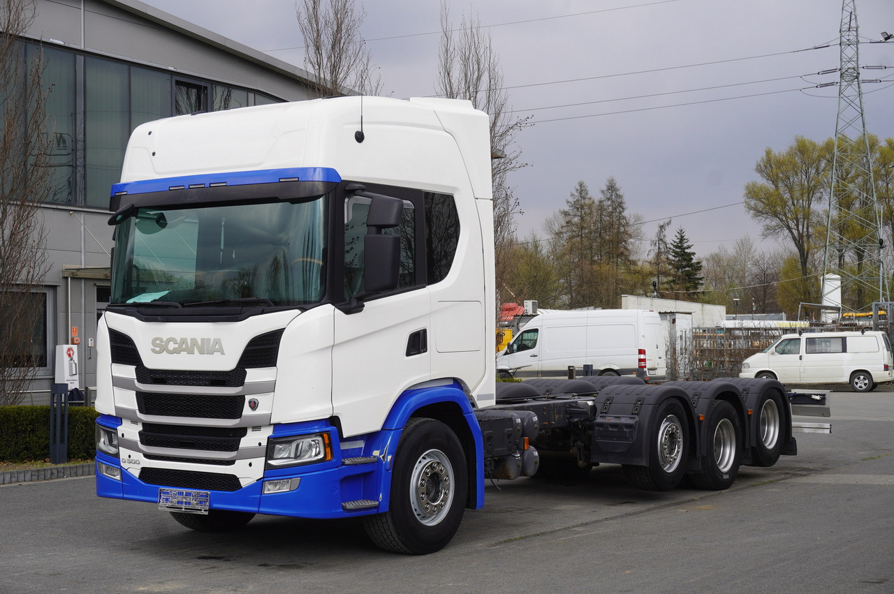 Cab chassis truck SCANIA G500 8x2 / 2nd axis steered / Chassis 8.35 m / 2021: picture 1