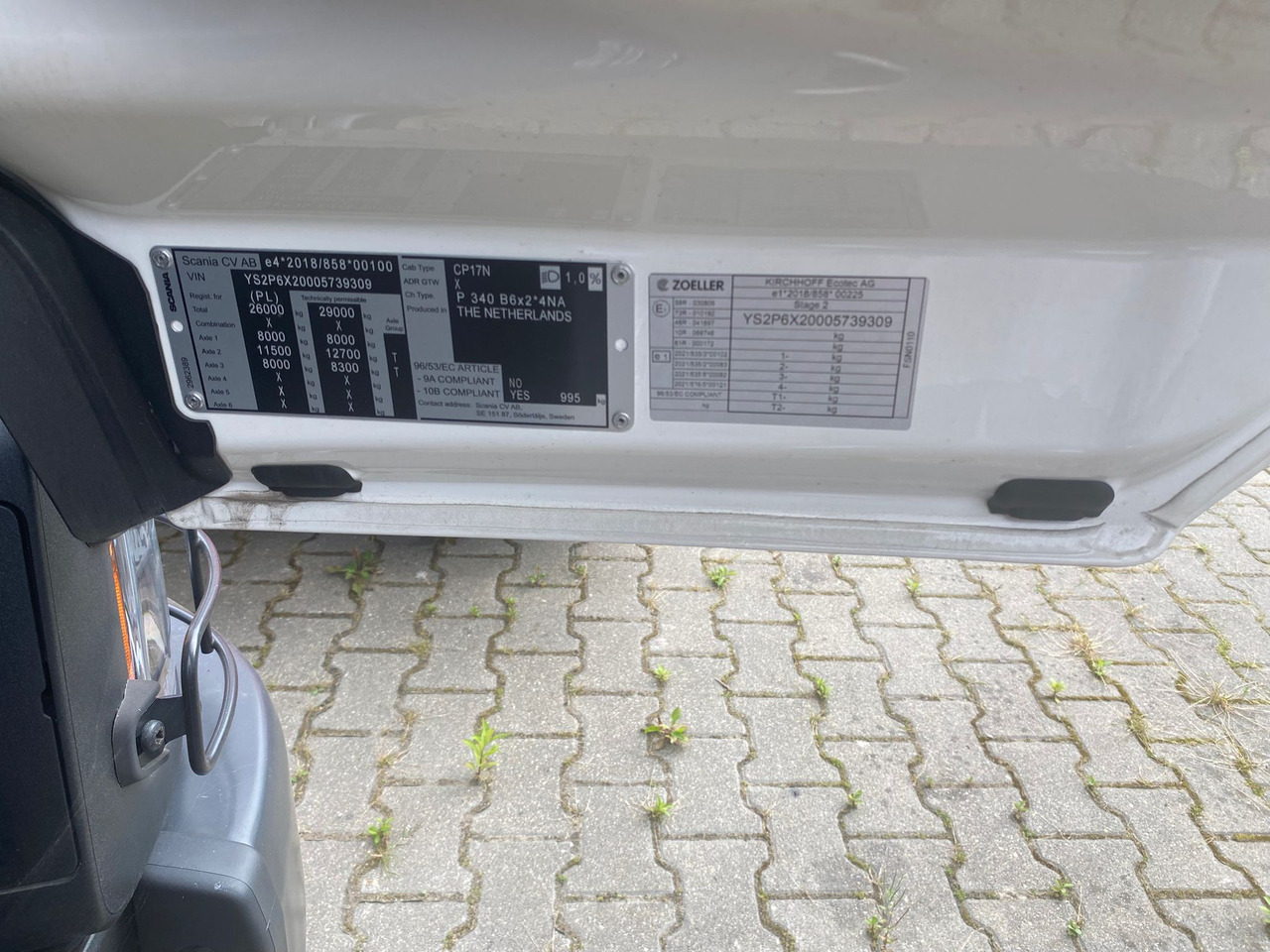SCANIA NEW Scania P 340 B6x2*4NA / chassis frame / steering axle / CNG / large cab / 8 units - Cab chassis truck: picture 5 SCANIA NEW Scania P 340 B6x2*4NA / chassis frame / steering axle / CNG / large cab / 8 units - Cab chassis truck: picture 5