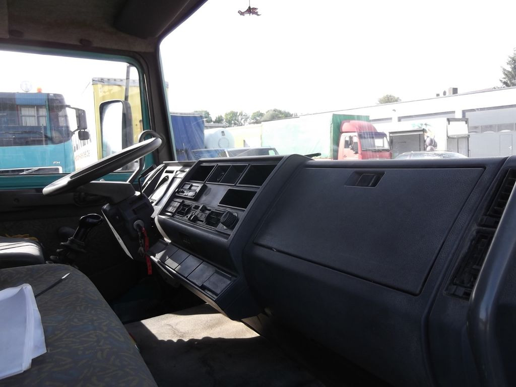 Renault Z- Midliner 180 40 ACG0 TOP ZUSTAND Keine Maut - Box truck: picture 5 Renault Z- Midliner 180 40 ACG0 TOP ZUSTAND Keine Maut - Box truck: picture 5