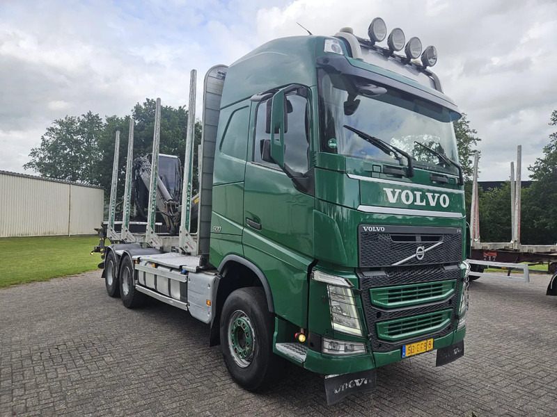 Volvo FH 500 GT XL Manuel Full Steel Big Axles Hubreduction Retarder - Timber truck, Crane truck: picture 2 Volvo FH 500 GT XL Manuel Full Steel Big Axles Hubreduction Retarder - Timber truck, Crane truck: picture 2