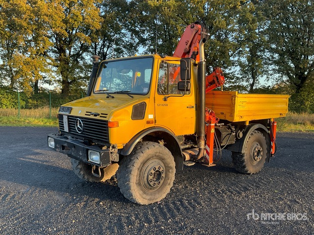1994 Mercedes-Benz Unimog 427 4x4 Utility Truck - Dropside/ Flatbed truck, Crane truck: picture 2 1994 Mercedes-Benz Unimog 427 4x4 Utility Truck - Dropside/ Flatbed truck, Crane truck: picture 2