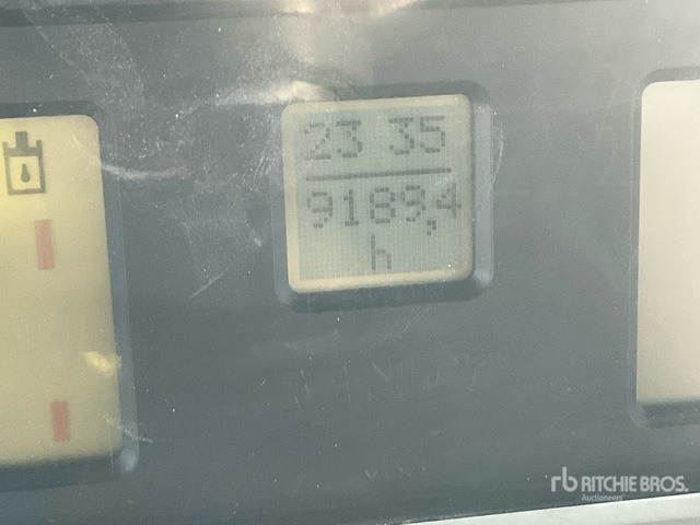 2002 Fendt 714 Vario Favorit 4WD Tractor - Farm tractor: picture 3 2002 Fendt 714 Vario Favorit 4WD Tractor - Farm tractor: picture 3