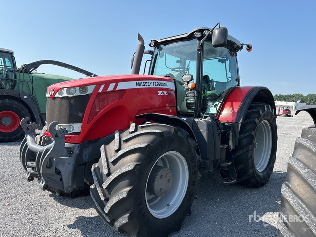 2010 Massey Ferguson 8670 Dyna -VT Exclusive 4WD Tractor - Farm tractor: picture 2 2010 Massey Ferguson 8670 Dyna -VT Exclusive 4WD Tractor - Farm tractor: picture 2