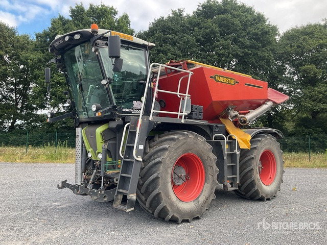 2011 Claas Xerion 3800 Saddle Trac 4WD Tractor - Farm tractor: picture 2 2011 Claas Xerion 3800 Saddle Trac 4WD Tractor - Farm tractor: picture 2