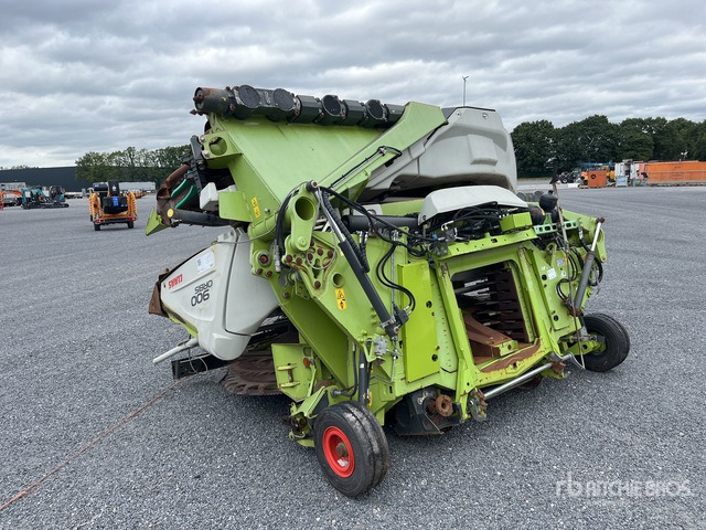 2015 Claas ORBIS900 Forage Harvester Header - Forage harvester attachment: picture 3 2015 Claas ORBIS900 Forage Harvester Header - Forage harvester attachment: picture 3