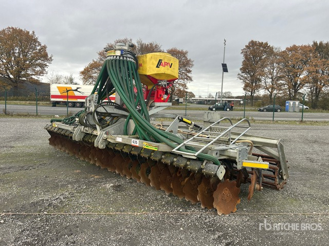 2016 Zunhammer GSG600 6 m 3-Point Liquid Manure Applicator - Slurry injector: picture 2 2016 Zunhammer GSG600 6 m 3-Point Liquid Manure Applicator - Slurry injector: picture 2