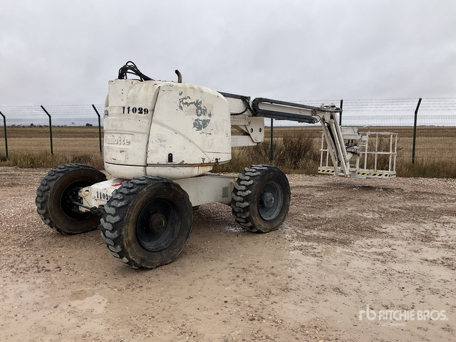 2004 Haulotte HA18SPX 4WD Diesel Articulating Boom Lift - Articulated boom: picture 1 2004 Haulotte HA18SPX 4WD Diesel Articulating Boom Lift - Articulated boom: picture 1