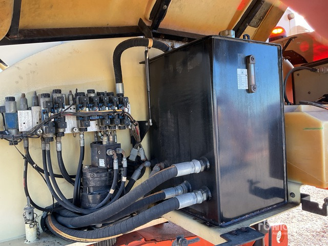 2005 JLG 460SJ 4WD Diesel Telescopic Boom Lift - Telescopic boom: picture 4 2005 JLG 460SJ 4WD Diesel Telescopic Boom Lift - Telescopic boom: picture 4