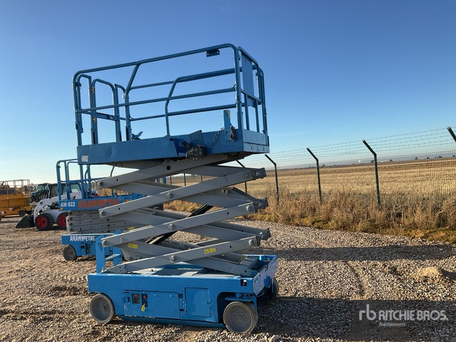 2012 Genie GS2646 Electric Scissor Lift - Scissor lift: picture 2 2012 Genie GS2646 Electric Scissor Lift - Scissor lift: picture 2
