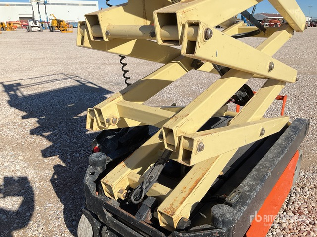 2021 JLG ES1932 Electric Scissor Lift - Scissor lift: picture 4 2021 JLG ES1932 Electric Scissor Lift - Scissor lift: picture 4