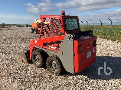 BOBCAT S100 (Inoperable) - Skid steer loader: picture 2 BOBCAT S100 (Inoperable) - Skid steer loader: picture 2