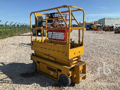 HAULOTTE OPTIMUM 8 Electric - Scissor lift: picture 4 HAULOTTE OPTIMUM 8 Electric - Scissor lift: picture 4