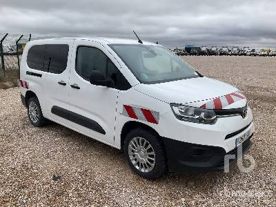 TOYOTA PROACE CITY VER 5 - Car: picture 4 TOYOTA PROACE CITY VER 5 - Car: picture 4