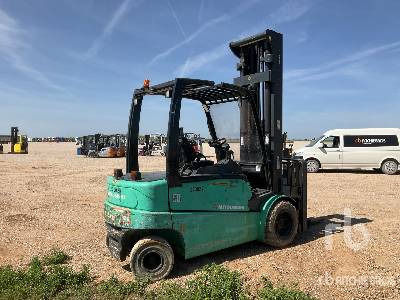ULMA EP50 - Electric forklift: picture 3 ULMA EP50 - Electric forklift: picture 3