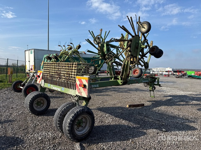 2002 Krone SWADRO 1401 Hay Rake - Tedder/ Rake: picture 3 2002 Krone SWADRO 1401 Hay Rake - Tedder/ Rake: picture 3