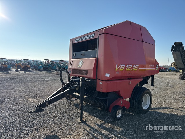 2004 Laverda VB 12.18 Round Baler - Round baler: picture 1 2004 Laverda VB 12.18 Round Baler - Round baler: picture 1