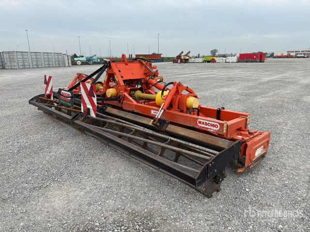 2004 Maschio Gaspardo Aquila 5000 5 m Harrow - Power harrow: picture 3 2004 Maschio Gaspardo Aquila 5000 5 m Harrow - Power harrow: picture 3