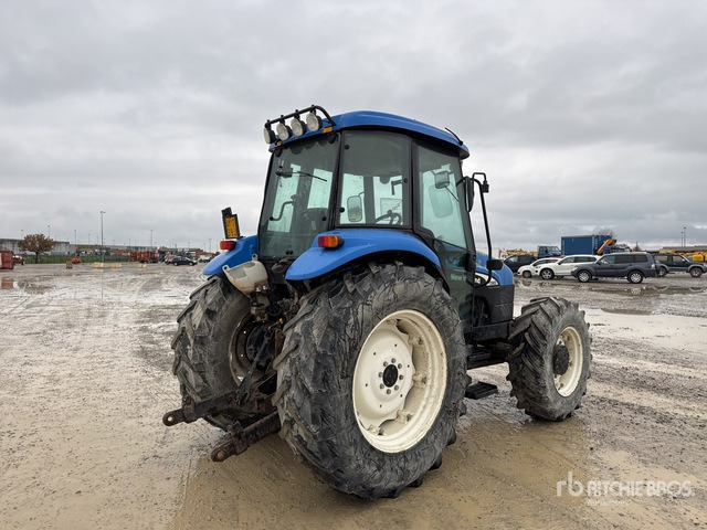 2004 New Holland TD90D 4WD Tractor - Farm tractor: picture 3 2004 New Holland TD90D 4WD Tractor - Farm tractor: picture 3
