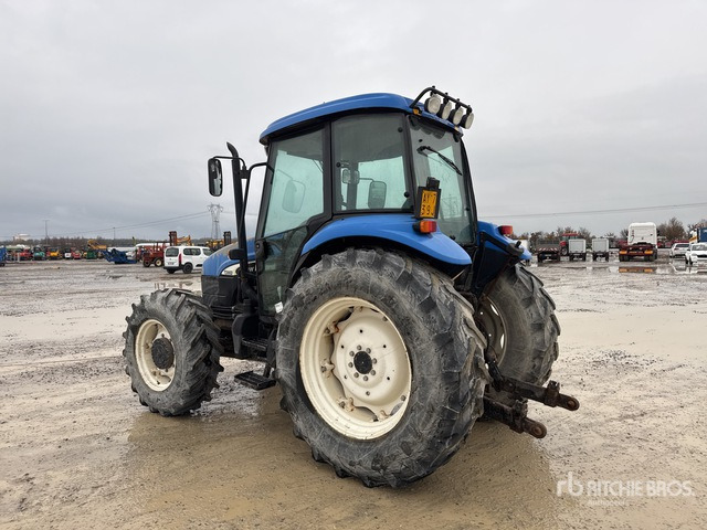 2004 New Holland TD90D 4WD Tractor - Farm tractor: picture 2 2004 New Holland TD90D 4WD Tractor - Farm tractor: picture 2