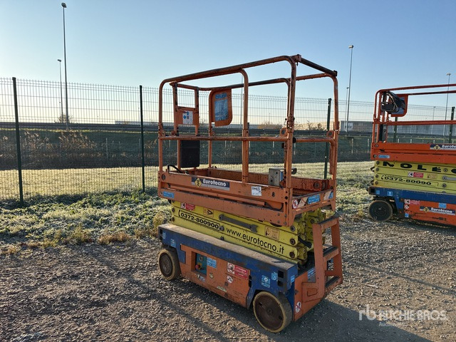 2009 Iteco IT5980 (Inoperable) Scissor Lift - Scissor lift: picture 1 2009 Iteco IT5980 (Inoperable) Scissor Lift - Scissor lift: picture 1