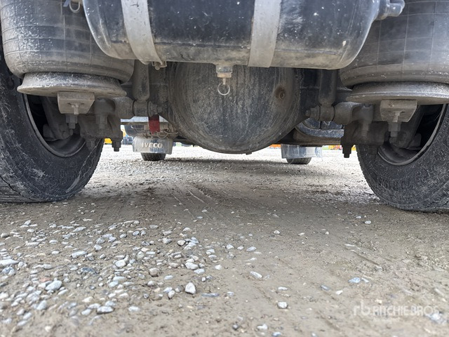 2009 Iveco Eurocargo 120E28 4x2 Roll-Off Truck - Hook lift truck: picture 5 2009 Iveco Eurocargo 120E28 4x2 Roll-Off Truck - Hook lift truck: picture 5