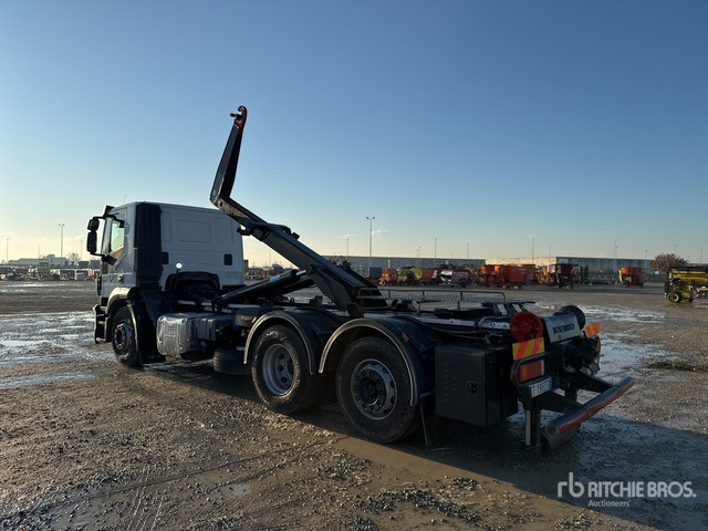 2014 Iveco Stralis 450 6x2 Roll-Off Truck - Hook lift truck: picture 3 2014 Iveco Stralis 450 6x2 Roll-Off Truck - Hook lift truck: picture 3