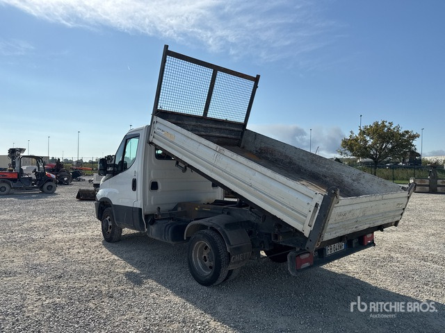 2015 Iveco Daily 35-110 Autocarro ribaltabile: carichi leggeri - Tipper van: picture 4 2015 Iveco Daily 35-110 Autocarro ribaltabile: carichi leggeri - Tipper van: picture 4