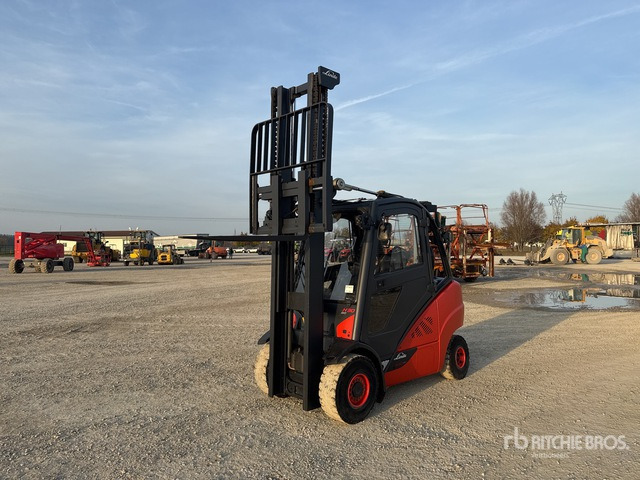 2015 Linde H 30 D-02 3000 kg Forklift - Forklift: picture 2 2015 Linde H 30 D-02 3000 kg Forklift - Forklift: picture 2