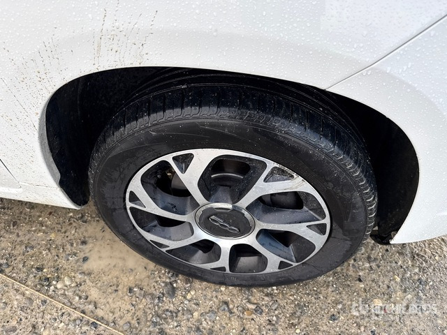 2019 Fiat 500L Automobile - Car: picture 5 2019 Fiat 500L Automobile - Car: picture 5