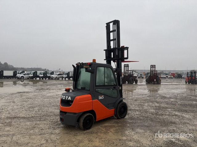 2019 Toyota 028FDF30 3000 kg Forklift - Forklift: picture 3 2019 Toyota 028FDF30 3000 kg Forklift - Forklift: picture 3