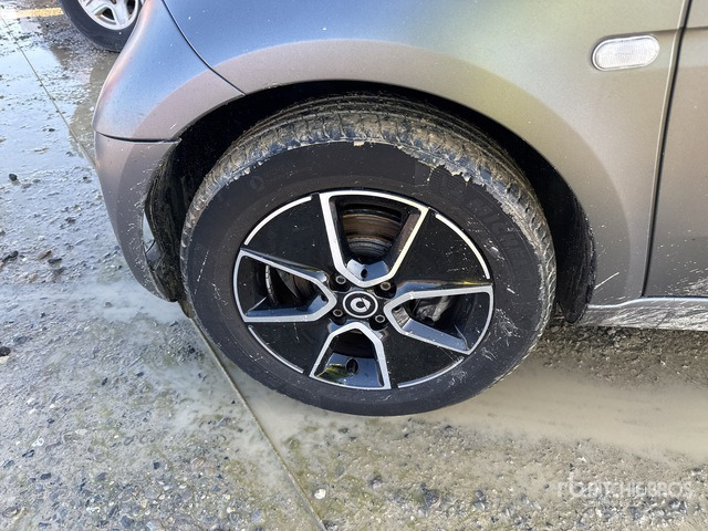 2021 SMART Fortwo COUP EQ 60KW PASSION Automobile - Car: picture 4 2021 SMART Fortwo COUP EQ 60KW PASSION Automobile - Car: picture 4